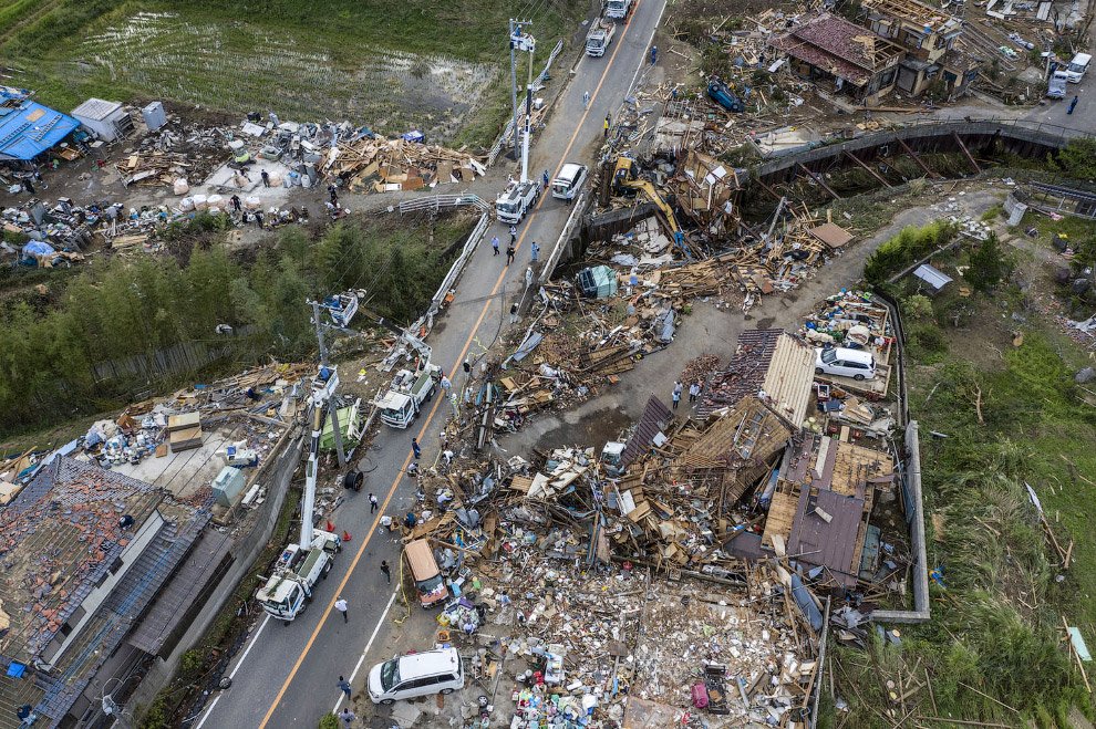 Последствия тайфуна Хагибис, обрушившегося на Японию