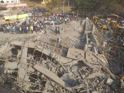 В Індії обвалився торговельний центр, близько 150 осіб перебувають під завалами