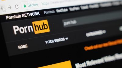 Pornhub сделал премиум-подписку абсолютно бесплатной