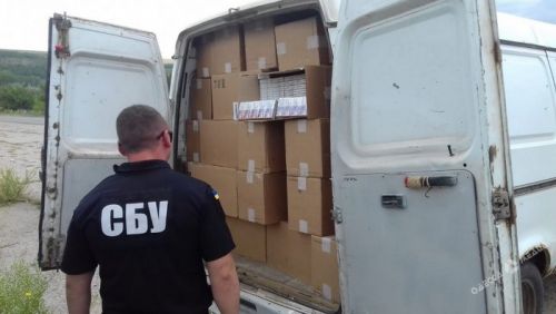 Сотрудники СБУ спасли одесситов от контрабандных сигарет