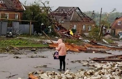 Потужний ураган у Кропивницькому пошкодив сотні будинків: відео