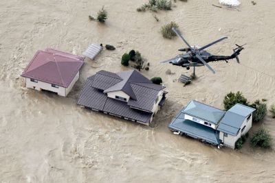 Последствия тайфуна «Хагибис», обрушившегося на Японию (ФОТО)