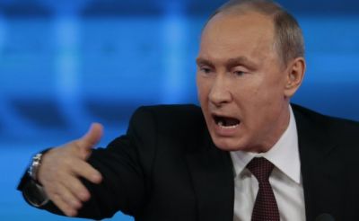 В сети высмеяли Путина из-за конфуза с девушками