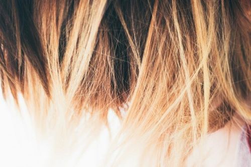 Как правильно ухаживать за волосами рассказали эксперты