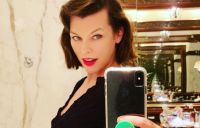 Милла Йовович рассказала, сколько килограмм набрала во время третей беременности