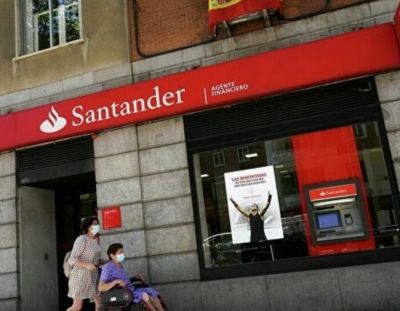 Іспанський банк на Різдво помилково відправив клієнтам з Британії 130 мільйонів фунті