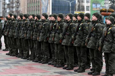 В Запорожье 135 парней и девушек приняли присягу на верность Украине (ФОТО)