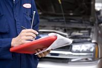 В Украине возобновят обязательный техосмотр частных авто